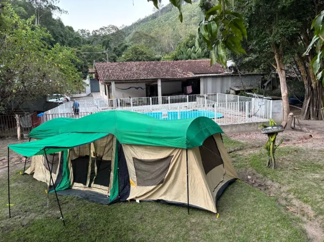 Barraca de camping seminova