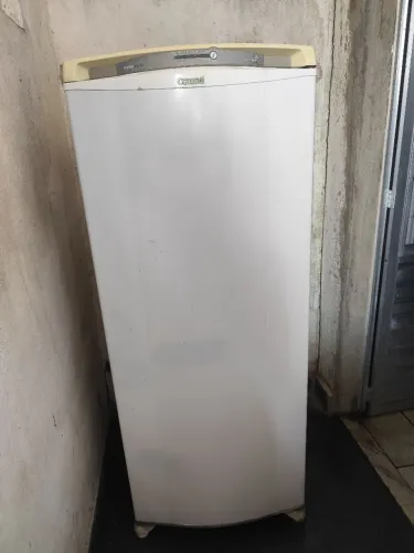 Geladeira Consul facilite/ com defeito