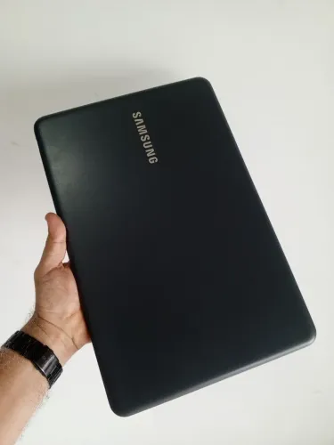 Samsung Essentials i3 7th SSD 480gb Kingston 8gb ddr4 Tela 15