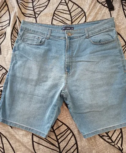 Bermuda Jeans tamanho "44"