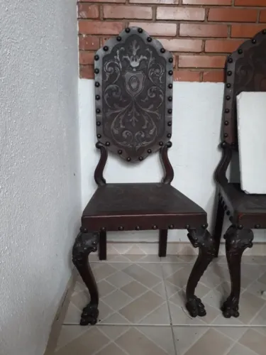 10 cadeiras manoelino