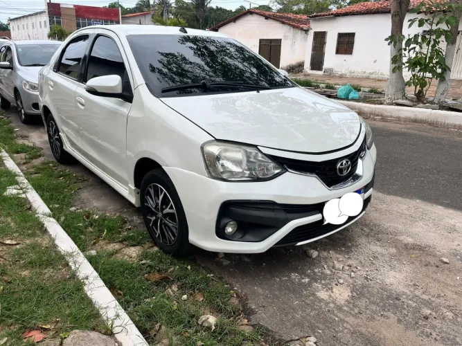 Toyota Etios Platinum Sed. 1.5 Flex 16V 4P Aut. 2018