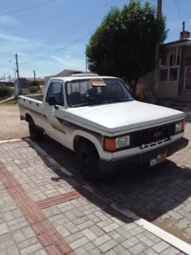 Chevrolet D-20 S / Luxe 3.9/4.0 Diesel 1989