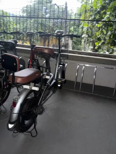 Bicicleta elétrica LEV E-bike Classic 2023 bateria lítio 