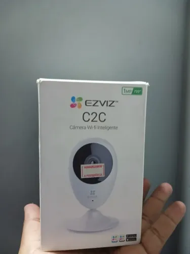 Câmera Segurança Ezviz C2c Wi-fi Noturna Babá Eletrônica Pet Cor Branco