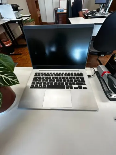 Samsung Galaxy Book Go