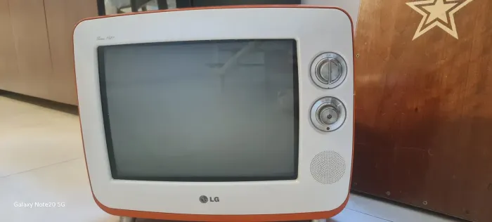 Tv LG Retro funcionando