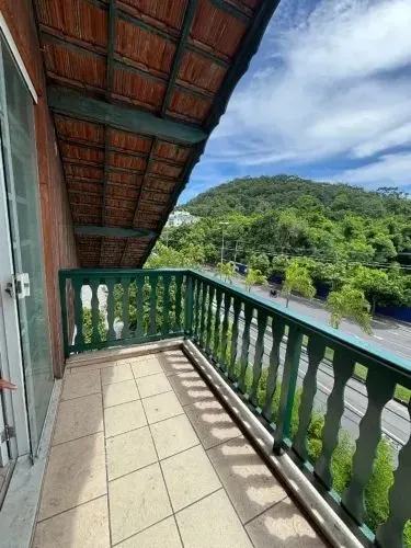 Apartamento Duplex com 3 quartos à venda, 132 m² por R$ 447.000 - Pendotiba - Niterói/RJ