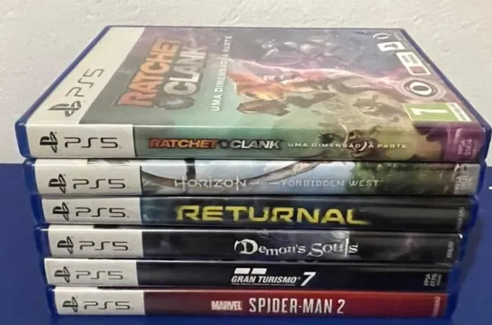 Lote Jogos PS5 Originais (6 títulos) - Spider-Man 2 + GT7 + outros