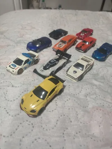 PROMOÇÃO VENDER RÁPIDO HOTWILLES 1:64