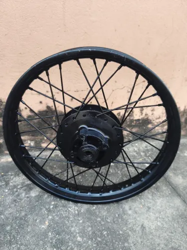 Roda traseira fan 125 2009 em diante, usada pouca vezes 