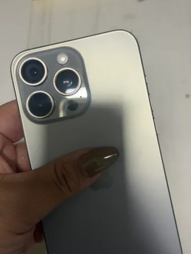 Vendo iPhone 15 pro Max Face ID OFF