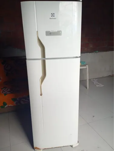 Geladeira Eletrolux