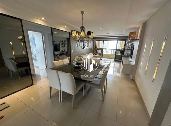Apartamento Mobiliado com 03 Suítes em Condomínio Clube no Miramar