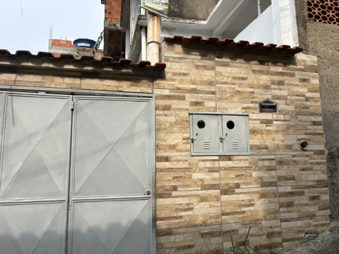 ALUGO CASA EM JARDIM MERITI - 2 quartos