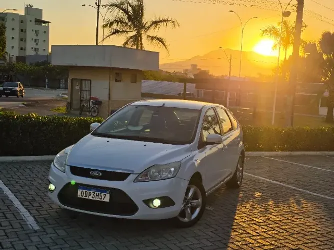 Ford Focus 1.6 S/se/se Plus Flex 8v/16v 5P 2013