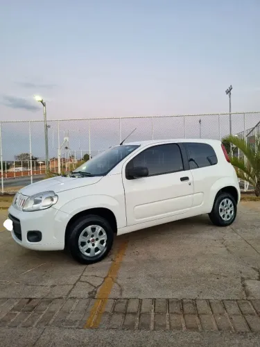 Fiat Uno Vivace 1.0 EVO Fire Flex 8V 3P 2014
