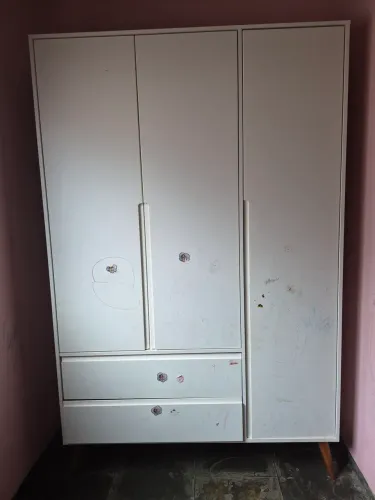 Guarda roupa infantil