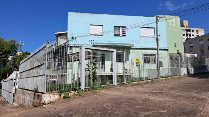 Casa residencial para alugar no bairro Cristo Redentor com 128 m² e 3 dormitórios/quartos.