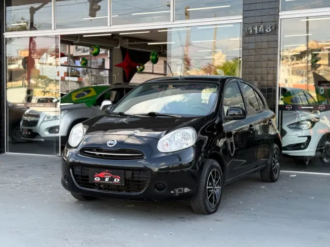 Nissan March 2012