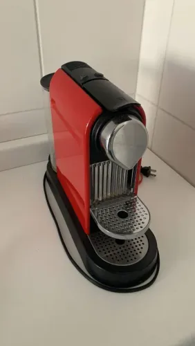 Cafeteira Nespresso Capsula - 127v