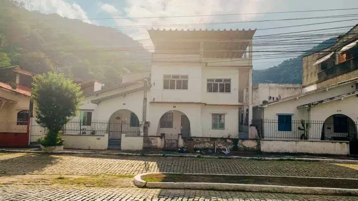 Casa para venda em Pau Grande (Vila Inhomirim) - Magé - RJ