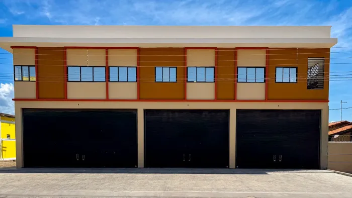 Ponto comercial c/ 120 m² próximo a rodoviária.