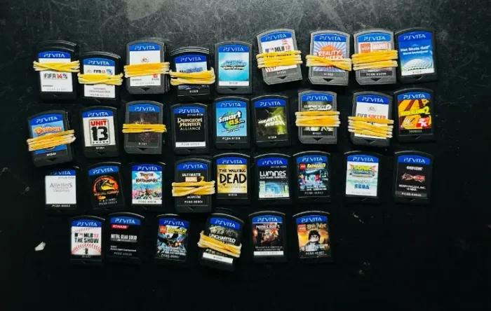 JOGOS PS VITA ORIGINAIS SEM CAPA - DIVERSOS TÍTULOS - LEIA A DESCRIÇÃO!