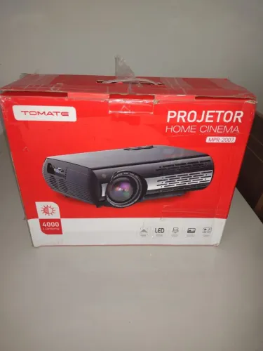 Vendo projetor marca tomate .