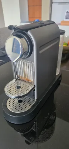 Cafeteira Nespresso 110V