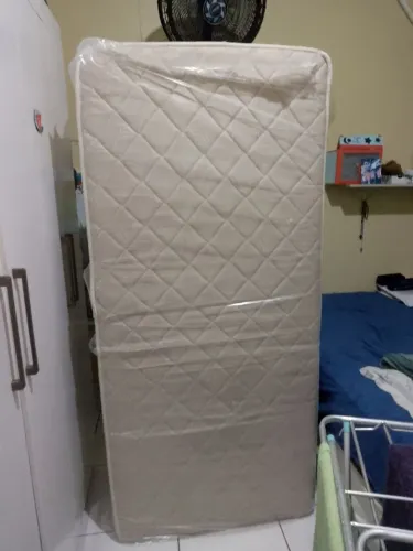 Cama de solteiro