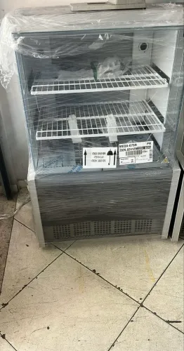 Balcão vitrine estufa quente Gelopar 75 cm