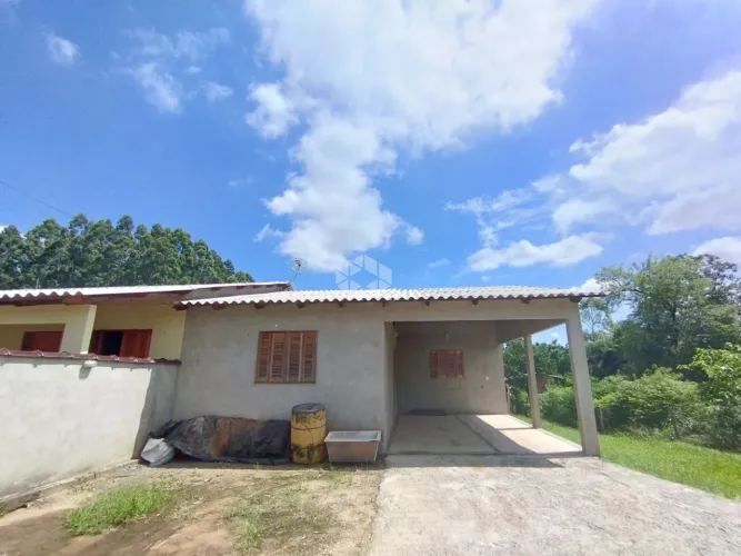 Casa no interior de Vera Cruz com terreno grande