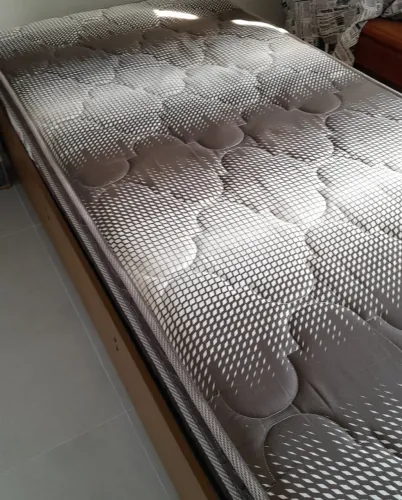 semi novos colchão e cama-baratos!