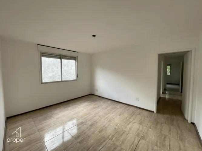 Apartamento à venda no Ed. Dona Albira - Centro - Pelotas/RS