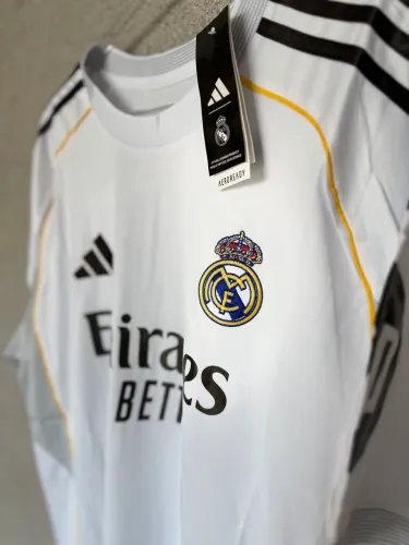 Camisa de Time Real Madrid Futebol - 2026 P ao 2XL