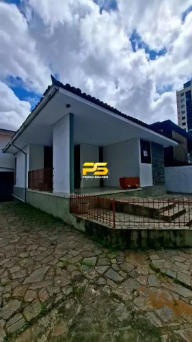 ALUGA-SE EXCELENTE CASA NO JARDIM LUNA REF: CA0358