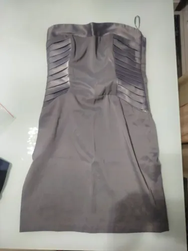 Vestido feminino tubinho da marca Cori