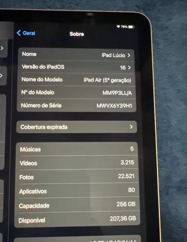 iPad Air 5ª Geração 256GB Wi-Fi + Smart Folio Apple - Impecável