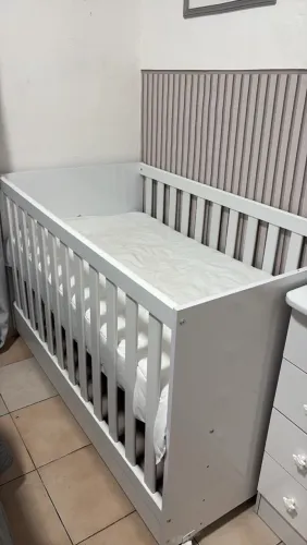 berço e cômoda