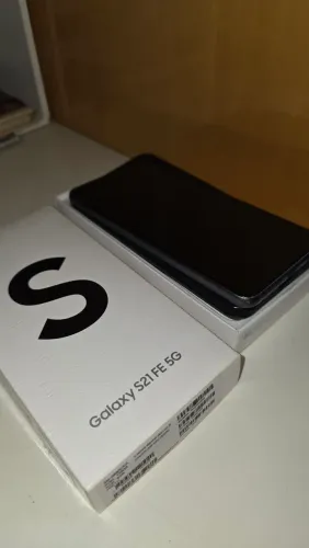 Samsung Galaxy S21 FE 5G.