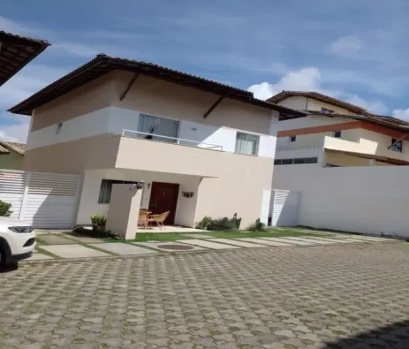 Casa em condomínio em Stella Mares 