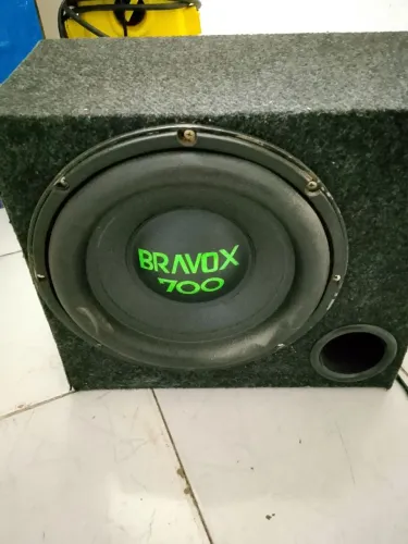 Caixa com Subwoofer 800W