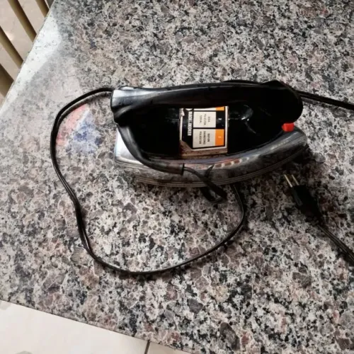 Ferro de passar roupa Black Decker