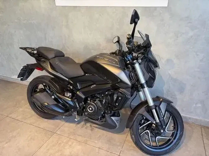 Moto toda original e muito bem cuidada!