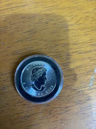 Moeda de Prata Canadense Maple Leaf 1 oz - Prata Pura 9999