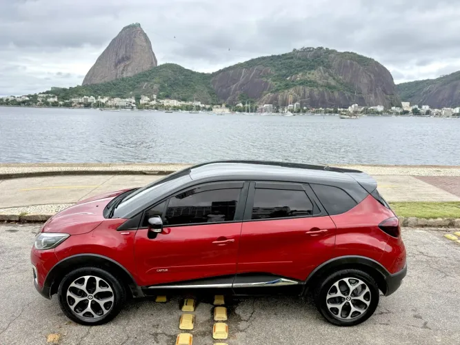 Renault Captur Bose 1.6 CVT 2021