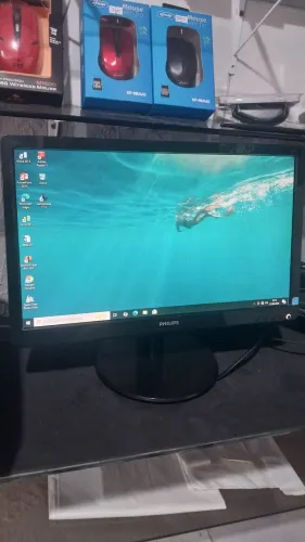 Lindo monitor de 19.5 polegadas conservadorismo