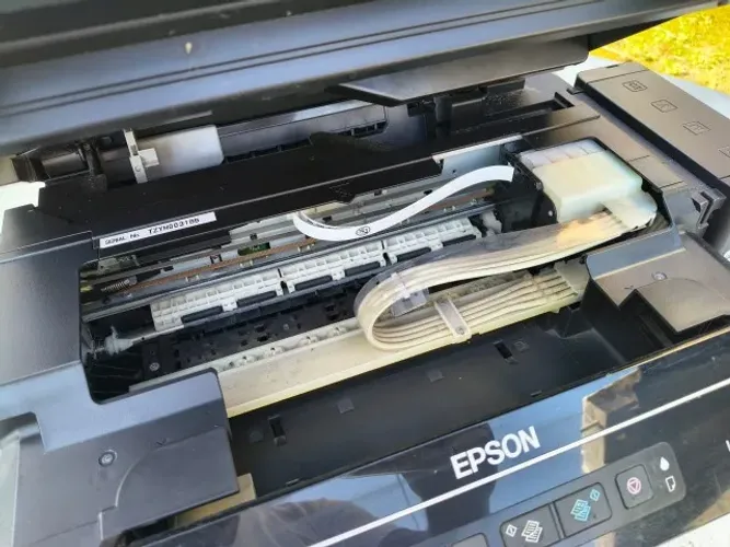 Impressora Epson L355 Wi-Fi (Para Conserto ou Retirada de Peças)