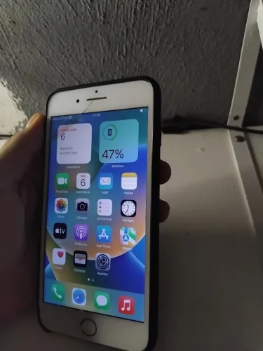 iPhone 8 Plus